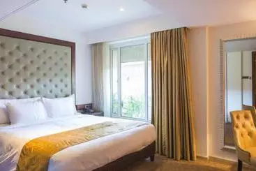 فندق Z Luxury Residences