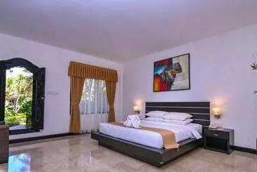 호텔 Satriya Cottages