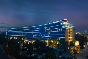 Otel Wyndham Qingdao