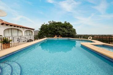 ホテル El Cid Country Club