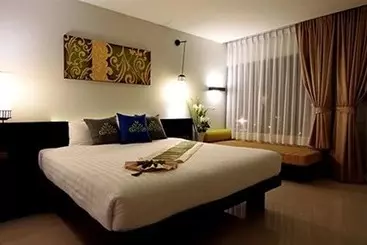 Palmyra Patong Resort Phuket  Sha Extra Plus