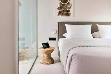 בקתות Artemis Seaside Resort