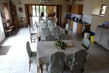 בית מלון כפרי Hôtel De Candeloup