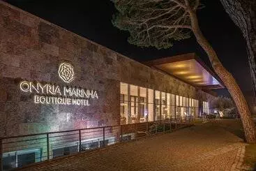 هتل Onyria Marinha Boutique