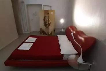 פונדק Wrh Trastevere