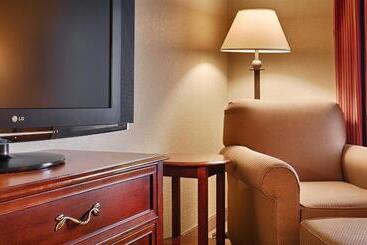 هتل Best Western Plus Henderson