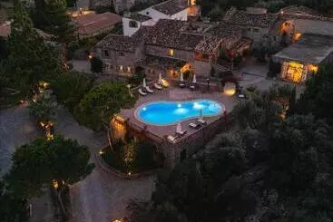 Hotel Rural Finca Can Beneit
