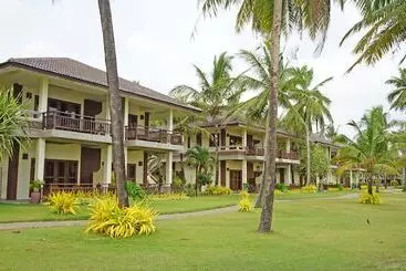 هتل Sunny Paradise Resort