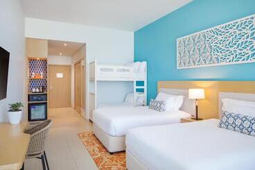 Centara Mirage Beach Resort Dubai