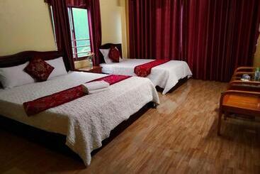 Hotel Black Hmong View