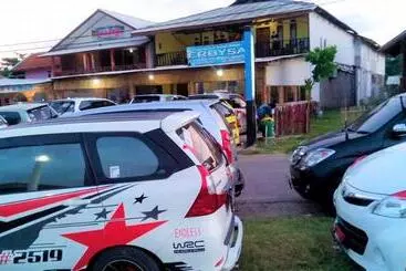 Hotel Penginapan Erbysa