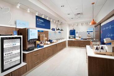 酒店 Holiday Inn Express Thomasville By Ihg