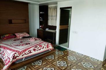 호텔 Maple Service Apartment