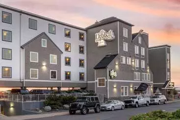 Elizabeth Oceanfront Suites, Ascend Hotel Collection