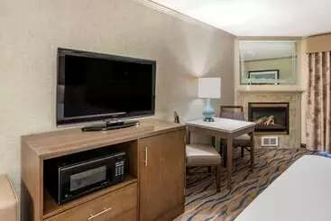 Elizabeth Oceanfront Suites, Ascend Hotel Collection