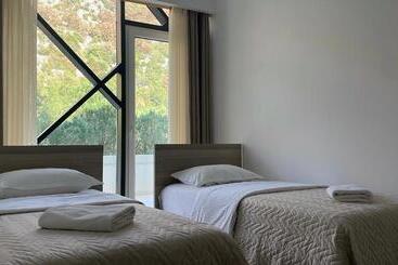 هتل Prince Adriatic Resort