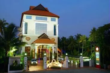 Hotel Regant Lake Palace