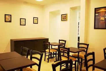 Comfort Hotel Au Firmament Asnieres Sur Seine