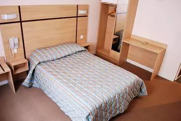 Comfort Hotel Au Firmament Asnieres Sur Seine