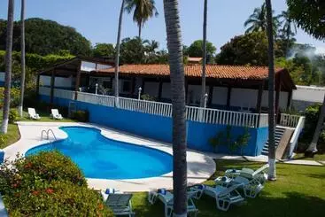 ホテル Coral Clubes Acapulco