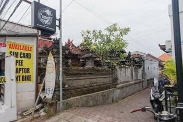 בית מלון כפרי Karan Homestay Canggu