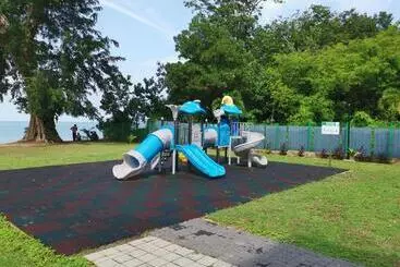 Hotel Pacific Regency Beach Resort Port Dickson