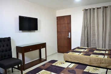 בית מלון כפרי Business By Grupo La Jolla