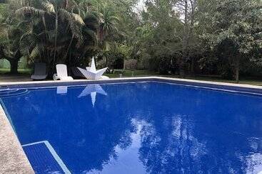 Hotel El Jardín De En Medio