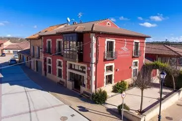 קוטג'' Quintanares