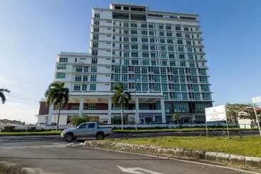 هتل Stirling Suites