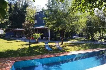 Hbs Boutique Hotel & Restaurant