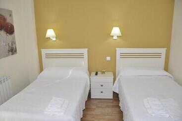 乡村酒店  Amanecer En Campos