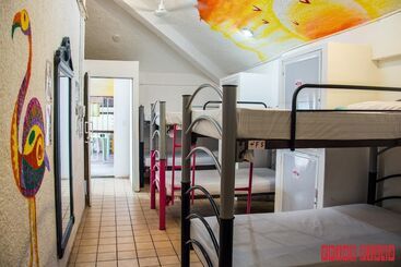 هتل Enjoy Playa Hostel