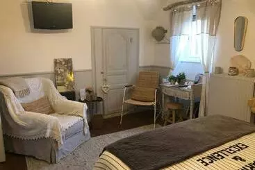 ペンション Domaine Les Bois Flottes Dans Maison De Charme Au Bord De Mer Et Proche De Cabourg