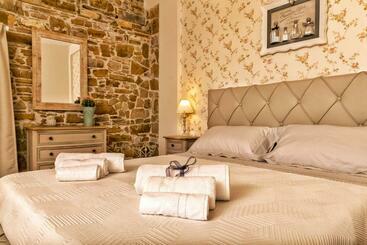 Il Mandorlo Fiorito Bed And Breakfast