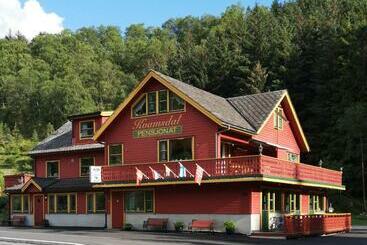 Kvamsdal Pensjonat 2