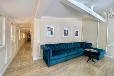 Hotel Venetian Bucharest