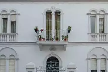 ペンション Le Bifore