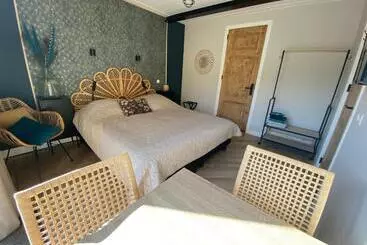 Aamiaismajoitus (B&B) Paauwze