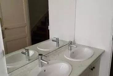 Aamiaismajoitus (B&B) Chambres D Hôtes Villa Alexina