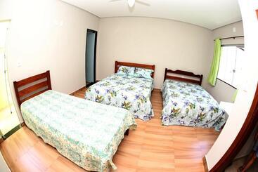 פנסיון Pousada Pérola Mineira