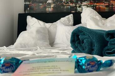 מלון כמוסות Geroweiher Doppelbettzimmer Mönchengladbach Stadtmitte