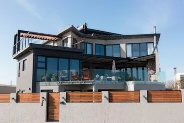 Pension Noa Neve Homestay