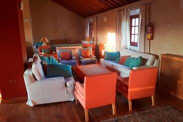 فندق ريفى Cortijo Del Arte   Caminito Del Rey