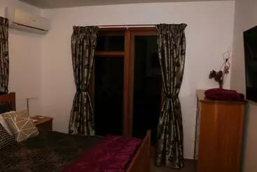 Bed and Breakfast Waiotahi Valley Lodge