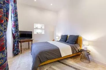 B&b Du Couvent, Chambre Aux Paons