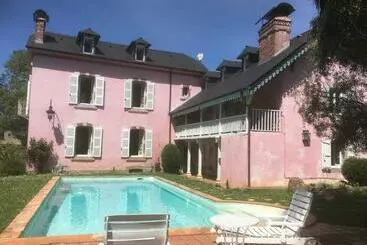 Aamiaismajoitus (B&B) Chez Mamylette