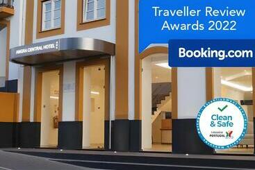 Hotelli Angra Central