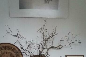 ベッドアンドブレックファースト Aroha