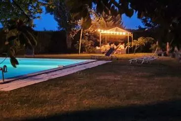 Le Logis D Epargnes B&b And Gite